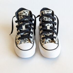 Converse Chuck Taylor All Star HiLeopard Print Youth Size 11y Used